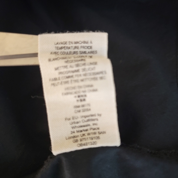 Free People Sz M Show Me Some Shoulder Tunic Top Off Shoulder Black OB481320 - Picture 5 of 5